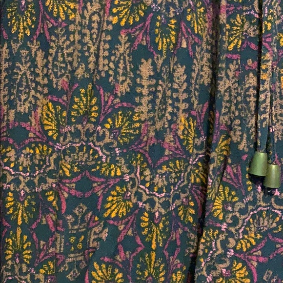 Genie pants with pockets and string - Picture 4 of 5